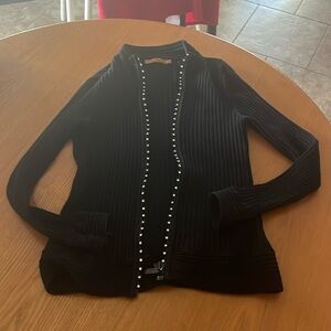 Sexy black zip up sweater. Mediumm